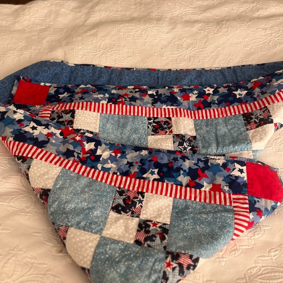 Handmade baby quilt - Picture 6 of 8